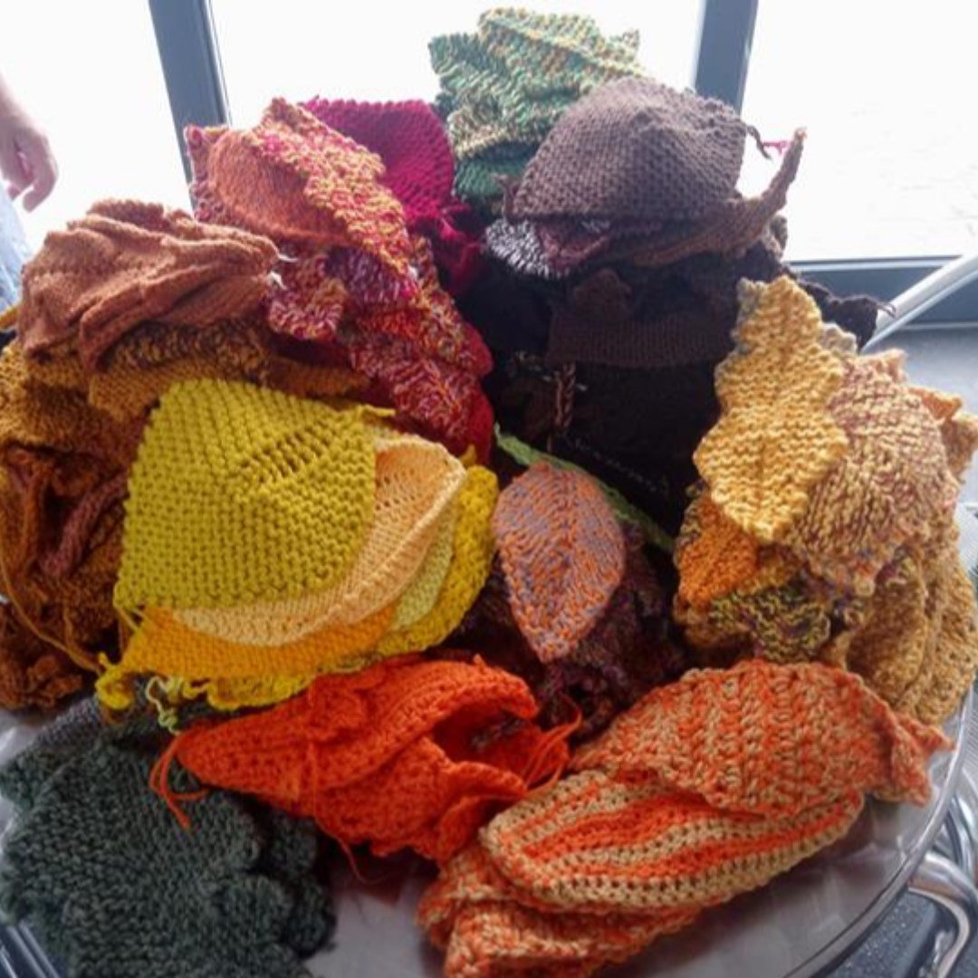 GravesendMarket's tweet photo. We are so excited to have our very own Urban Knitters group at our Handmade Fair on Sunday 22nd September.
They will be selling their wares and teaching us how to knit your very own poppy for Remembrance Sunday.
#Gravesendmarket #Handmadefair #knittedpoppies https://t.co/VYJwm3CDJq
