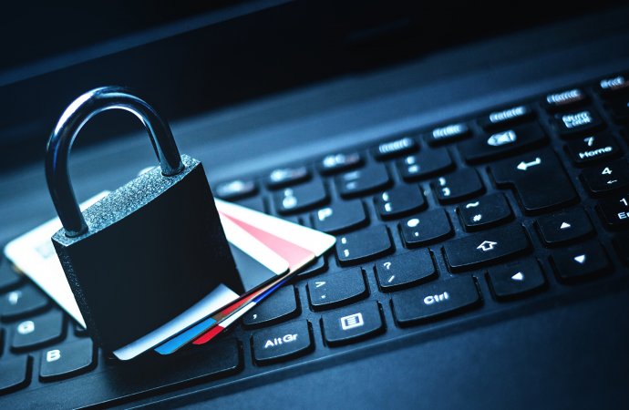 nextlevelmaguk's tweet photo. Make sure you're protected. 🔒

#Cybersecurity is important to any #SME. Check out these 5 reasons why!

https://t.co/UkDEjQCvTu https://t.co/aaQYMbbcJX