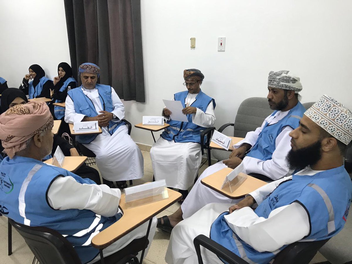 PRS_DakHealth's tweet photo. نظم قسم الطوارئ والأزمات بالمديرية ورشة عمل تدريبية في مجال إدارة الحالات الطارئة والأزمات والتي إستهدفت أعضاء اللجان الفرعية لإدارة الحالات الطارئة بالمؤسسات الصح��ة بولايتي بهلاء والحمراء وصاحب الورشة تمرين طاولة وذلك للوقوف على الجاهزية في الحالات الطارئة . https://t.co/mA0t0A9Wa6