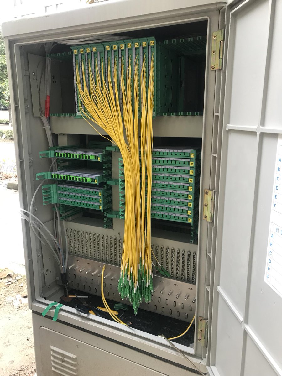 Sophia_soar's tweet photo. Configurating your #Telecom,#Data,#ISP,#5G,#FTTx,#FTTB,#WDM with #SoarTelecom comprehensive #CWDM,#200AWG,#MPO,#MTP,#FDH,#Cable,#PatchPanel product line-up,click here to learn more about us,https://t.co/YE9cswETV5, https://t.co/ujNnMAgpPv