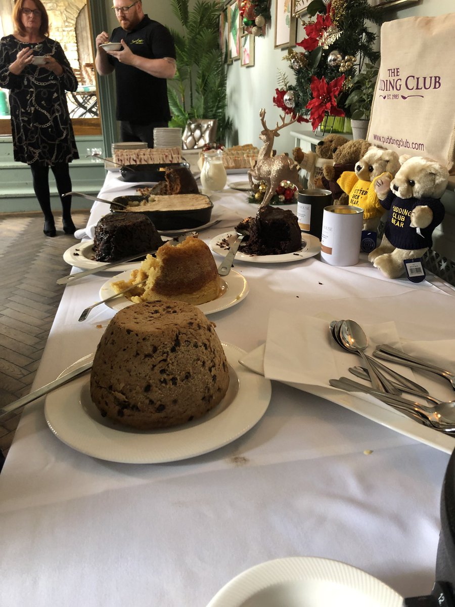 EmmagibsonBDM's tweet photo. Thank you to everyone who came along to support @HallgarthD Christmas/Pudding Club Showcase event! Santa come along and we ate lots of puddings!! Get in touch for more information on Christmas at Hallgarth Manor and Pudding Club https://t.co/vraJeRdMFk #thepuddingclub https://t.co/nQUDygX4Gy