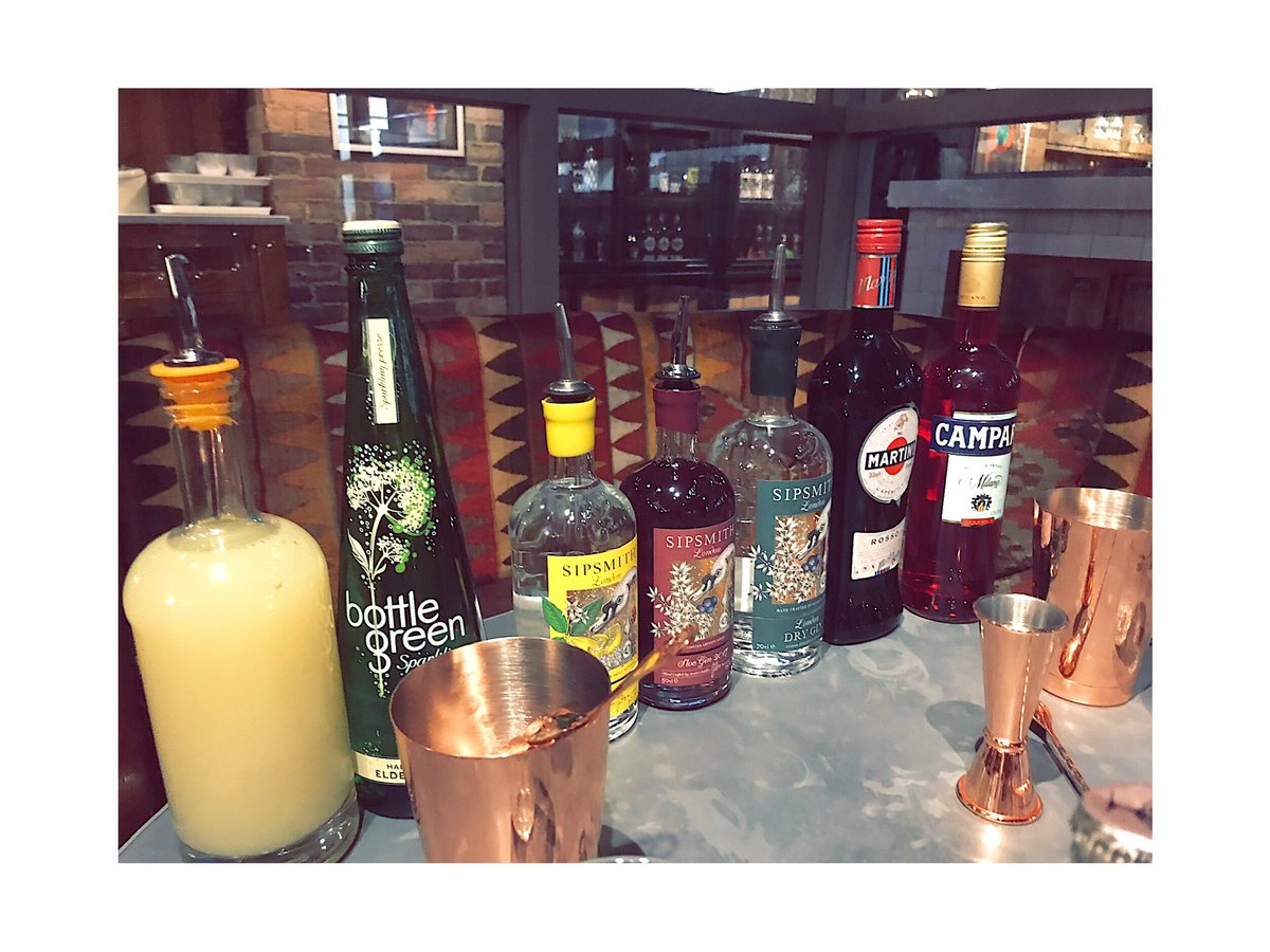 Vicinitee's tweet photo. @LemanStTavern what a great find! Loads of event space &amp; great perks for PAs &amp; EAs watch out for more from these guys on the website! https://t.co/dIbdSe3J5T