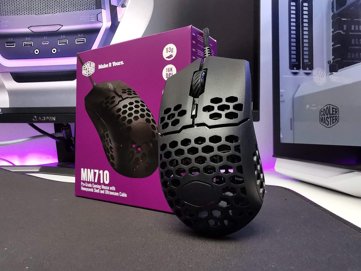 Tedeous's tweet photo. La souris MM710 de @coolermasterfr au poids plume de 53gr est déjà en test dans mon setup et elle réserve pas mal de surprise !
_
➡️Si vous voulez en savoir plus, la vidéo arrive très bientôt sur ma chaîne https://t.co/YzyVxdEQyV #cmssquad #mm710 #review https://t.co/ncgrXkX4qR