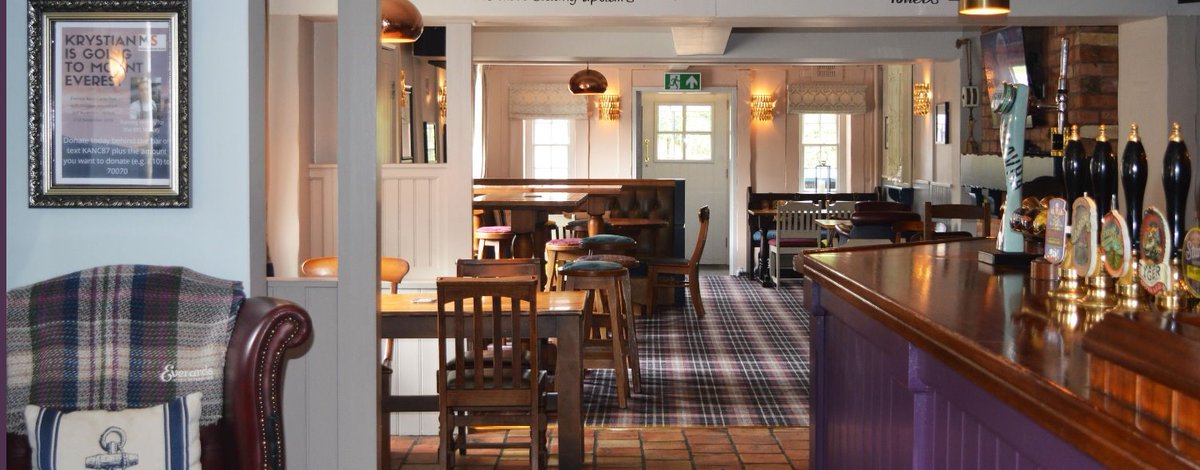 Happy #TransformationTuesday! Here's a before &amp; after of our project The Anchor Inn, Hathern
#interiordesigner #restauranttrends #hospitalitydesign #Huddersfield #Leicestershire