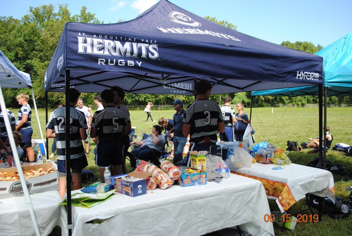 HermitRugby's tweet photo. Thank you to our families who help make our match days happen in style! We are blessed! #HermitPride #Fall7s @HermitAthletics https://t.co/m6nH5DA8Ib
