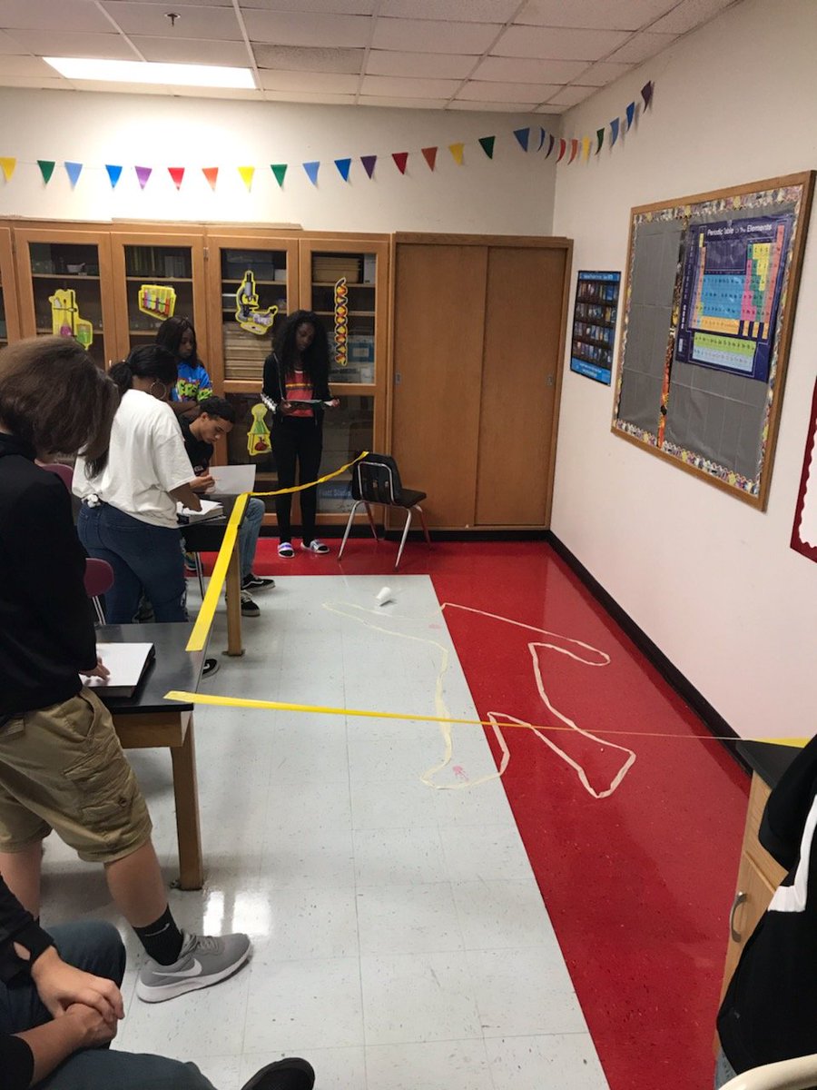 MexiaCTE's tweet photo. Forensic Science students learning to sketch crime scenes and performing a skit using Criminology Terminology #forensicscienceweek #InvolveMeAndILearn #One @MHSBlackcats https://t.co/j8GaiovZ0z