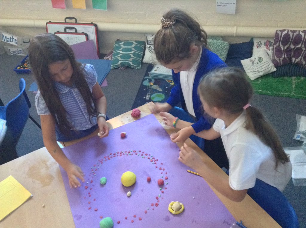 latimerprimary's tweet image. Year 5 have been learning about the relationship between the planets in our mind blowing solar system. #ClassCJ #ClassTJ #LatimerScience #latimerstars #LatimerCurriculum