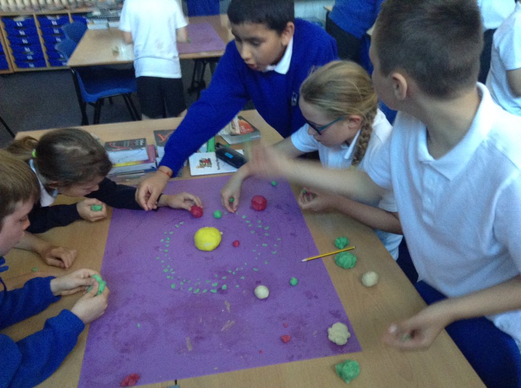 latimerprimary's tweet image. Year 5 have been learning about the relationship between the planets in our mind blowing solar system. #ClassCJ #ClassTJ #LatimerScience #latimerstars #LatimerCurriculum