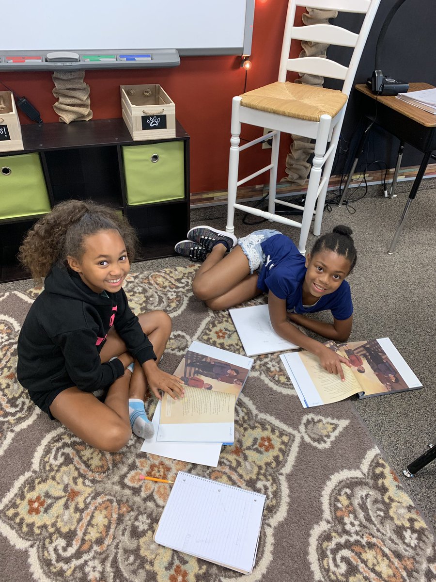 MsBellCRE's tweet photo. Analyzing plot while reading Cooper’s Lesson! 📖📚 #CREleads #LISDreads https://t.co/eX5K5LrYOF