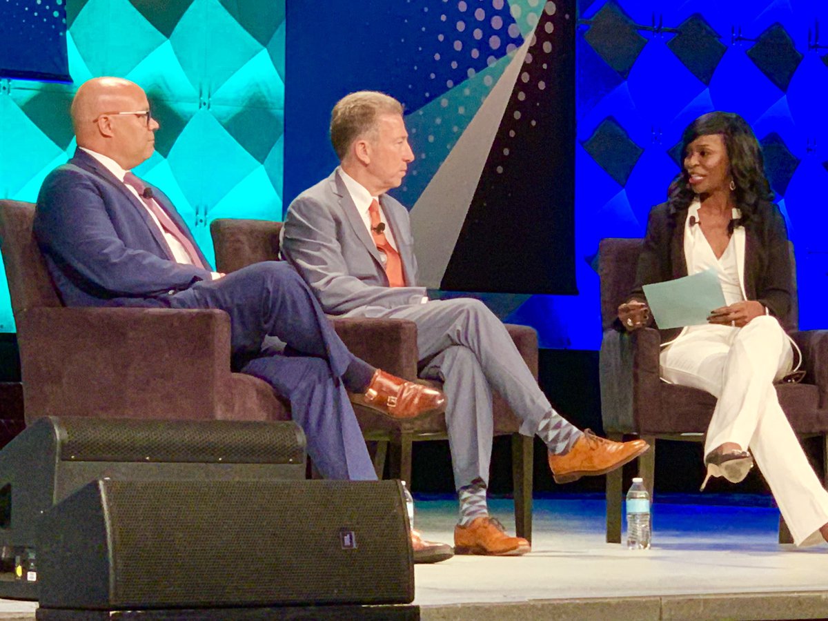 RobStoddardFLDC's tweet photo. Industry leaders @chairmanpowell @NCTAitv and #PatEsser @CoxComm kick off #NAMIC33 in conversation with @NAMICNational chair @jphilpottlaw with personal commentary on #DiversityAndInclusion in our business, and opportunities for #BreakingBarriers. #cablediversity #cablesfinest https://t.co/uXwThjB8A7