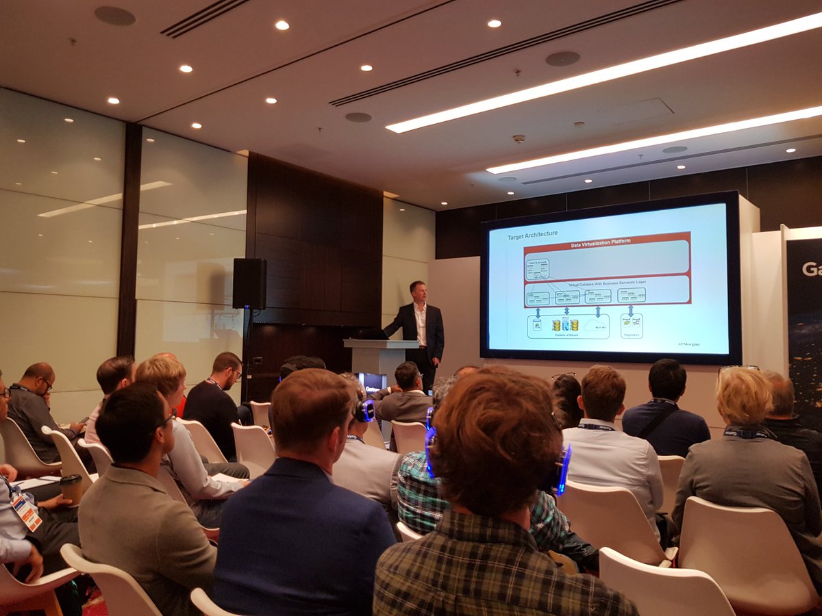 c_southwood's tweet photo. Scott Burnett from JPMorganAM  - insightful presentation on their use of #datavirtualization at #gartnercat today https://t.co/87XtFE7xrh