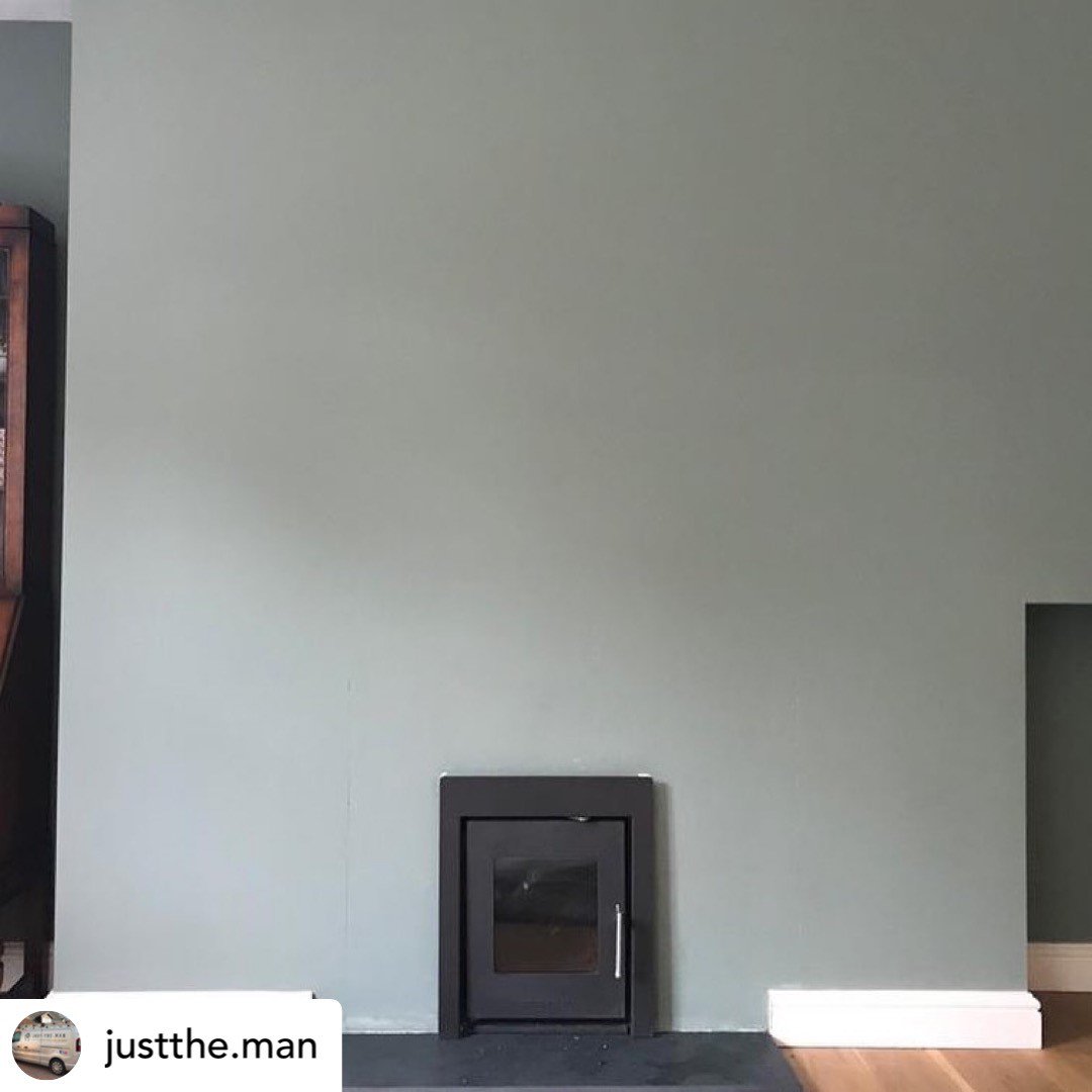 Fdcukltd's tweet image. It’s transformation Tuesday!!!👌🏻💯🌟 WOW!! What a fabulous transformation of one of our Princeton #surrounds in Portuguese #Limestone fitted by Just the Man and supplied to The Fire &amp;amp; Stove Shop Brecon @StovesCardiff Superb work!!! 👏🏻
➡️ fdcuk.co.uk ⬅
☎️ 01722 716161