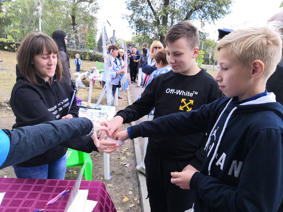 VrnLibNikitina's tweet photo. Большие Фестивальные выходные завершились, фотографии разобраны. https://t.co/FgSsAH3fEx