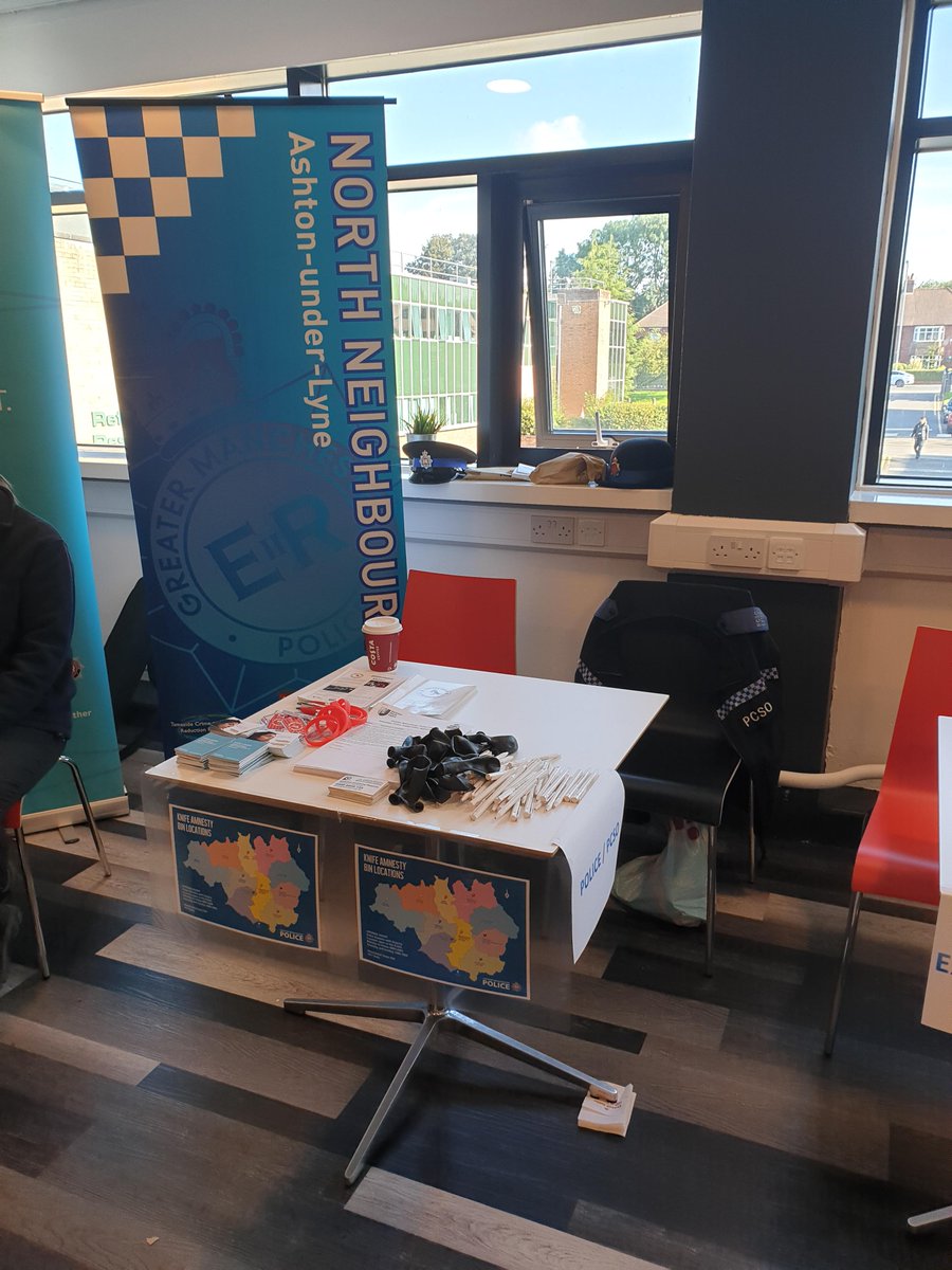 GMPTamesideUK's tweet photo. The #AshtonStMichaels PCSOs are all set up for this year's Freshers Fair at Tameside College. Speaking to the students about safety, knife crime, police cadets etc. https://t.co/nPGAMbkYLs