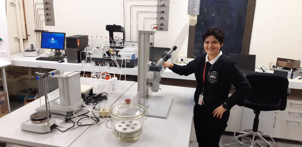 noushinnasiri's tweet photo. Celebrating 1-year work anniversary at @Macquarie_Uni @MQSciEng @MQEngineering by welcoming a new optical microscope to my laboratory! 🎉🎊🥳🍾 Happy Work Anniversary! #NanoTechLab 🥳🎊🍾🎉🥳🎊🎉🍾 #nanotechnology #microscope #research #engineering #science #nano #workanniversary https://t.co/gTpJwJmWNE