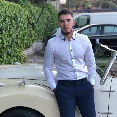 16carmona16's tweet photo. #NuevaFotoDePerfil https://t.co/5jpWeO6oxR