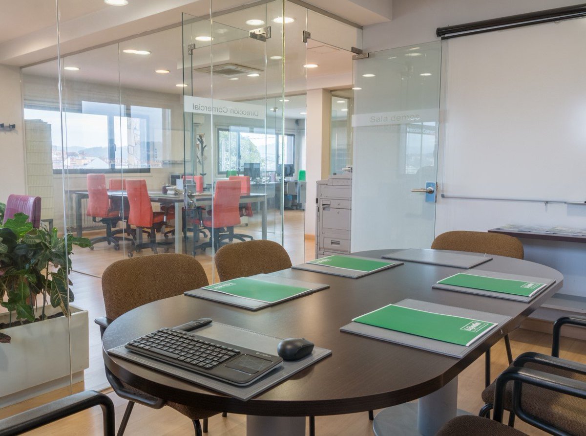 Landinformatica's tweet image. ¿Quieres formar parte de nuestro #equipo? Buscamos talento para el Dpto. de Consultores de #a3software @Wolters_Kluwer 

¿Qué necesitamos? 
✔️ Formación y soporte a clientes
✔️ Atención telefónica
✔️ Realizar demos a clientes potenciales

Envíanos tu CV➡️ bit.ly/2lZXmij