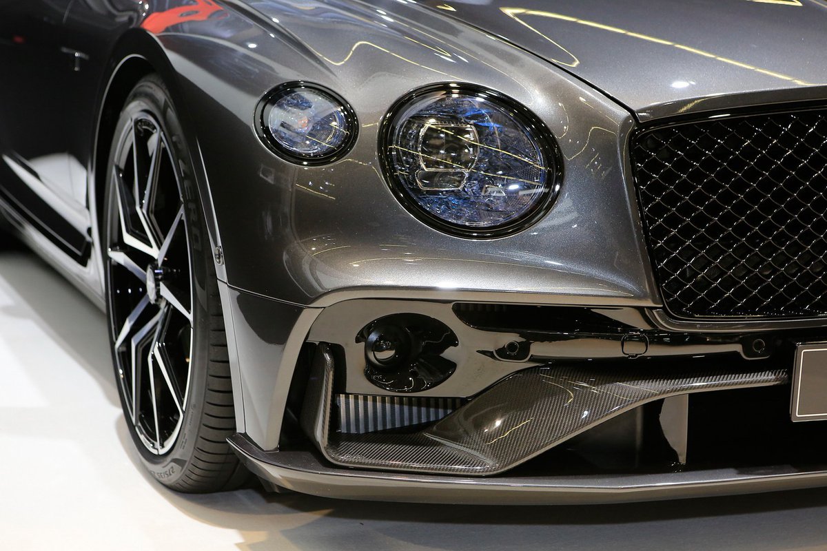 Impressions from the #Bentley Continental #GTC modified by STARTECH at IAA 2019!