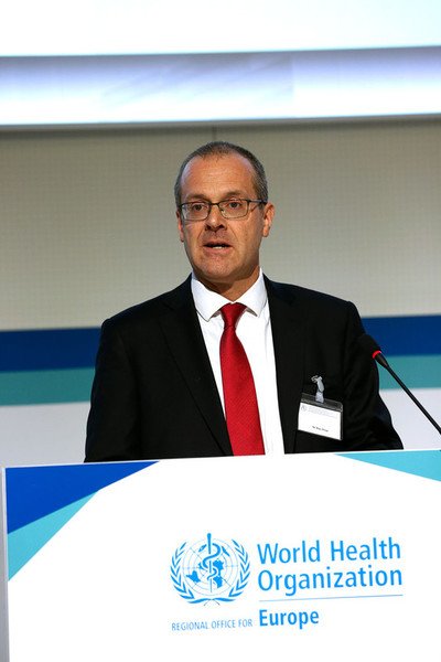 WHO_Europe's tweet photo. @hans_kluge Dr @hans_kluge thanks his advisers and the other candidates for the post of Regional Director, saying: “As a lifelong sportsman I never saw them as opponents but as sporty competitors.” #RC69Cph https://t.co/uS3RqkS9B0