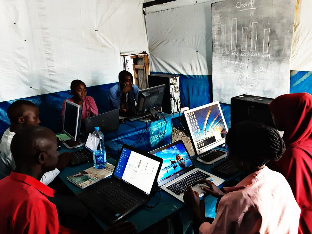 MutumayiJ's tweet photo. Meet this important young man in #kakuma_refugeeCamp.At such a young age JIBRIL MAHAMBA offer #computer_course to adults and children at @ACT @alliancecenter1.He's passionate to transmit his computer skills to his fellow refugees.
@alliancecenter1 
@MutumayiJ
@UNHCR_Kenya https://t.co/y0aAPzjlM4