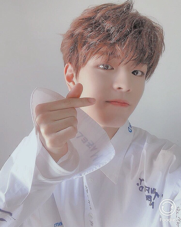 Фансайн сынмин. Сынмин др. Сынмин др. Stray kids сынмин. Stray kids сынмин.