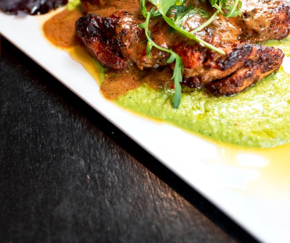 _locanda_'s tweet image. Our unique regional specials are in our opinion a weekly essential. 😋 #regional #weekly #essential

Book here &amp;gt;&amp;gt;&amp;gt; bit.ly/LocandaBookings