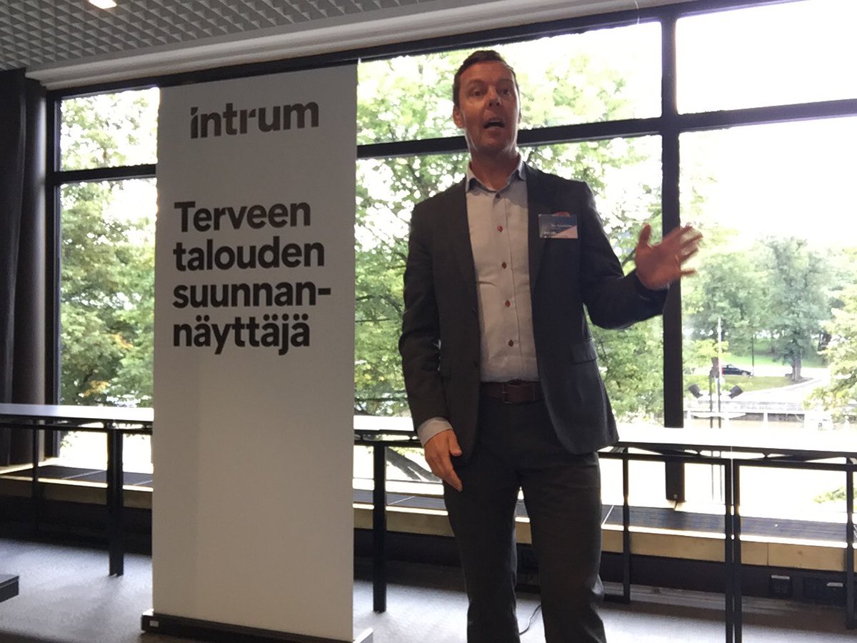 Intrumin asiakkailleen maksuttomat Luotonhallintaseminaarit kiertävät taas valtakuntaa. Tänään Turussa ja tupa täysi. #intrum #luotonhallinta