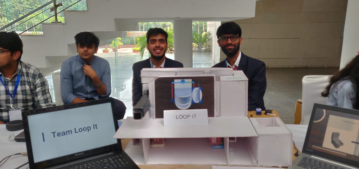 swachhbharat's tweet image. An exhibition has been set up on the final day of the SAN-Sadhan Hackathon 2019 for innovators to present their #sanitation innovation solutions to eminent dignitaries at the event. Here is a glimpse. #SanHack @AIMtoInnovate @paramiyer_ @rramanan @gssjodhpur @NITIAayog