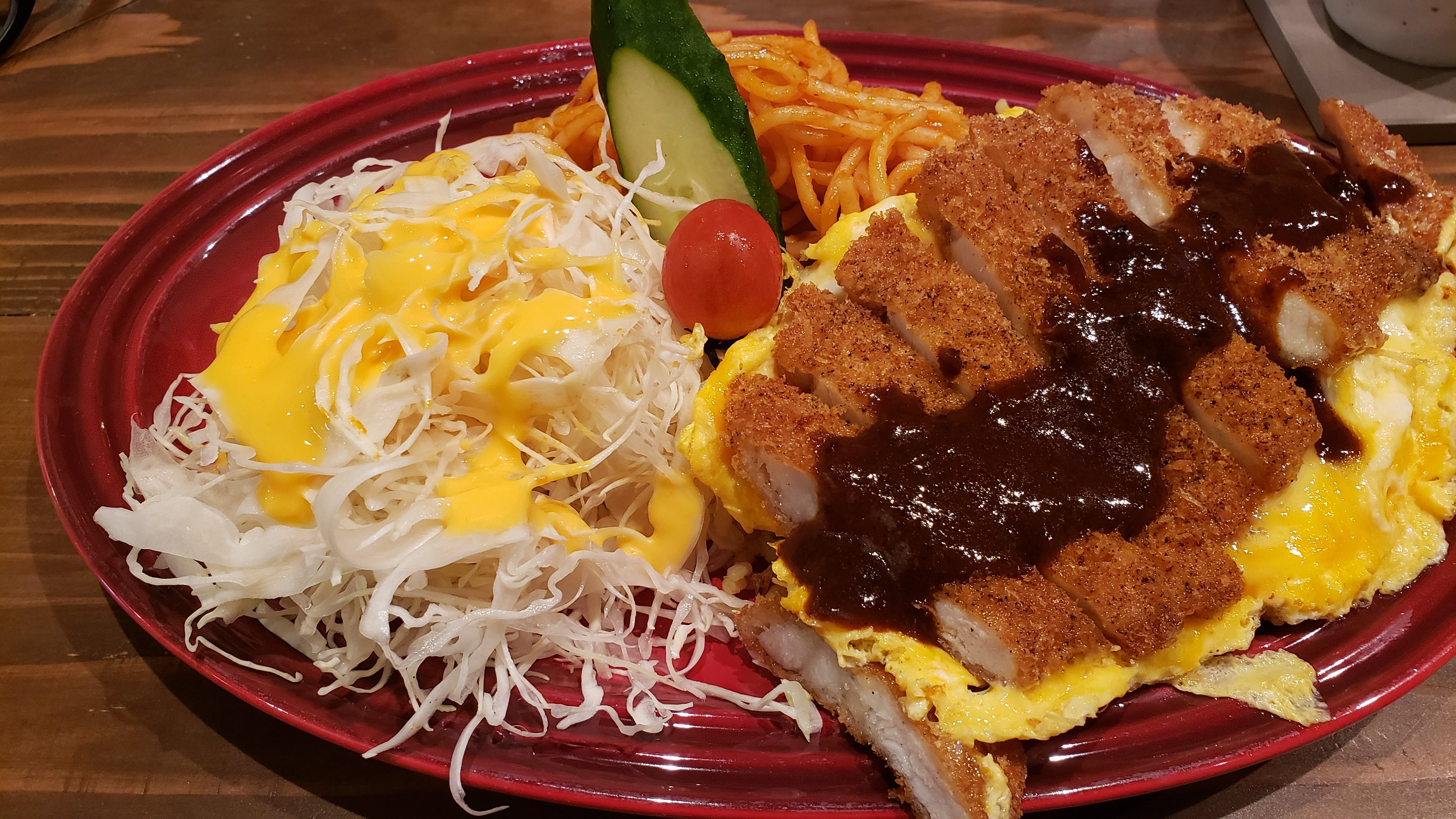 長崎スイーツ グルメ 9月9日古川町にオープンした Nello さん 店名の由来はネロ ウルフからではなくフランダースの犬の ネロからだそうです トルコライス850円 税込味噌汁付き 頂きました Nello ネロ 古川町 トルコライス 長崎グルメ 長崎