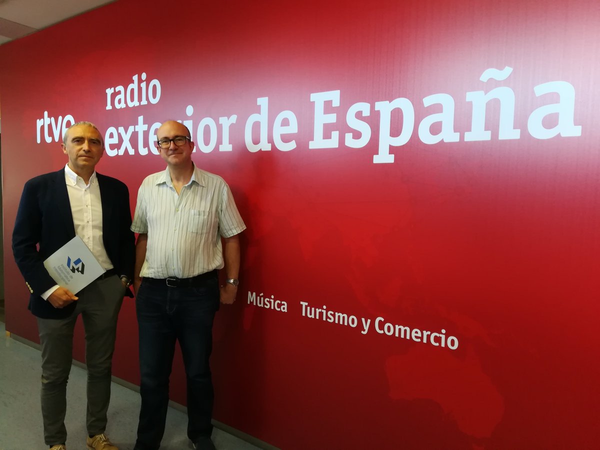 Las matemáticas proporcionan un millón de empleos directos en nuestro país. Es una de las conclusiones del informe elaborado por Analistas financieros internacionales. Nos lo detallan los expertos matemáticos #Fernandoblasco y <a href="/AMRamosDelOlmo/">Angel Manuel Ramos del Olmo</a> en <a href="/ree_rne/">Radio Exterior de España</a> 
rtve.es/alacarta/audio…