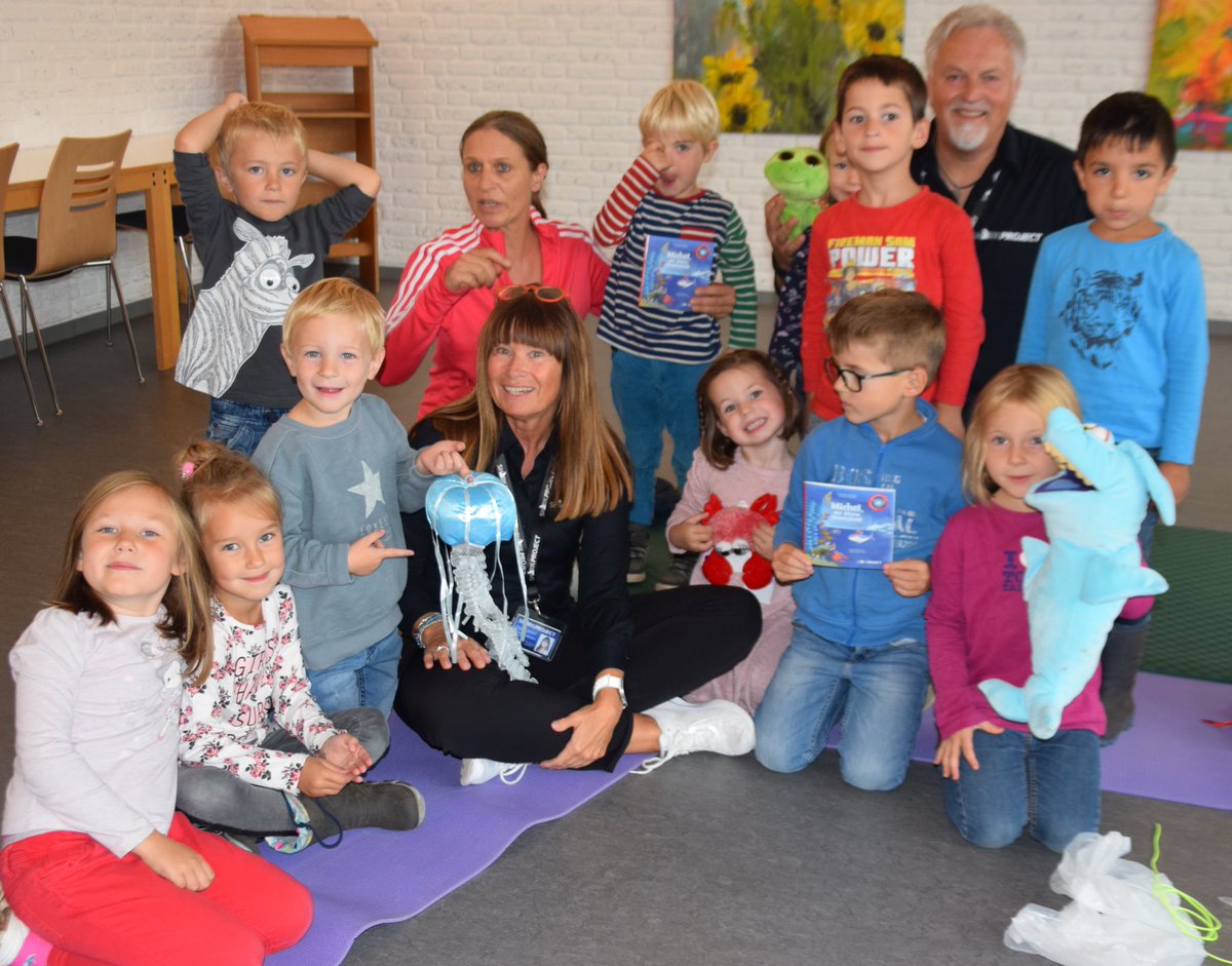 WietiNRW's tweet image. @SharkprojectD #sharkproject Familienbildungsstätte #gronau Ausstellung bis zum 10.10. und Schulvorträge oder Workshops für Kinder ab 3 Jahren auf Anfrage.