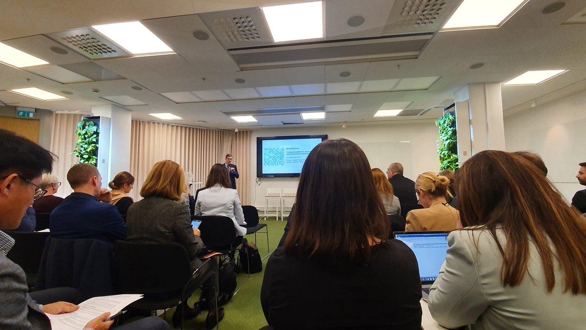 jornesten's tweet photo. På @vinnovase arrangeras OECD workshopen "Collaborative platforms för personalized health: Realizing the potential of genomics and biobanks". Så intressant med perspektiv från hela världen om hur patientdata kan användas för att behandla sjukdomar i framtiden. https://t.co/Sa7eudOVSo