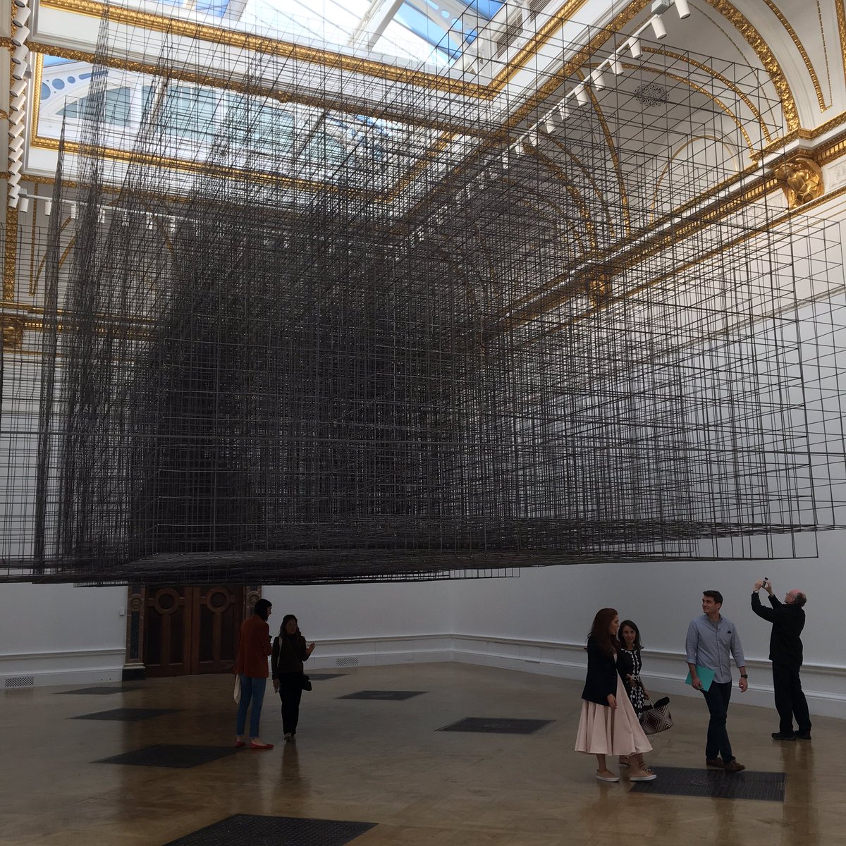 JavierPes1's tweet photo. Antony Gormley’s epic exhibition @royalacademy required extra reinforcements to gallery floors and ceilings. It’s that kind of show, in a good way. https://t.co/S86DhfiPil
