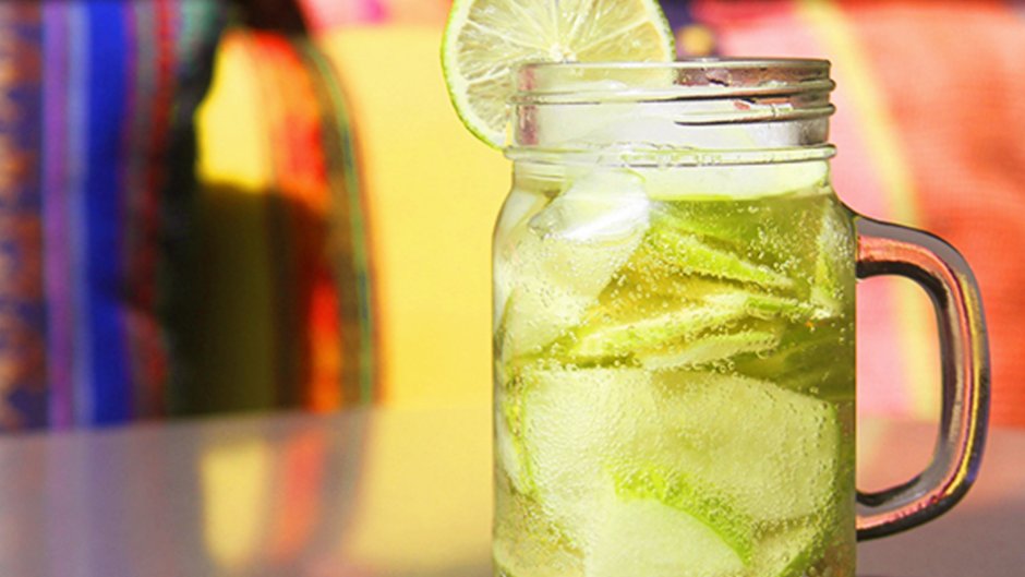 BlockPho's tweet image. Chill and relax with your buddies at #POTB with this refreshing Green Apple Fizz

#GreenAppleFizzz #Fizz #Juice #Drinks #Food #FoodLove