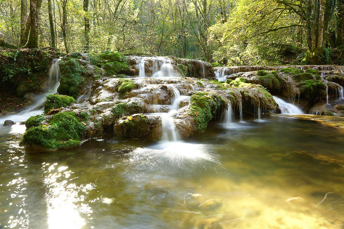 fgi_nls's tweet photo. A study shows a new way to determine stream networks for #hydrologic analysis. @vipemaki @jsoksanen &amp; @tsarjakoski have extended the traditional method based on digital #elevationmodel by locating culverts automatically with road network data. https://t.co/xq0NaIMigC

#FGIGEOINFO https://t.co/CuUR5f9k4E