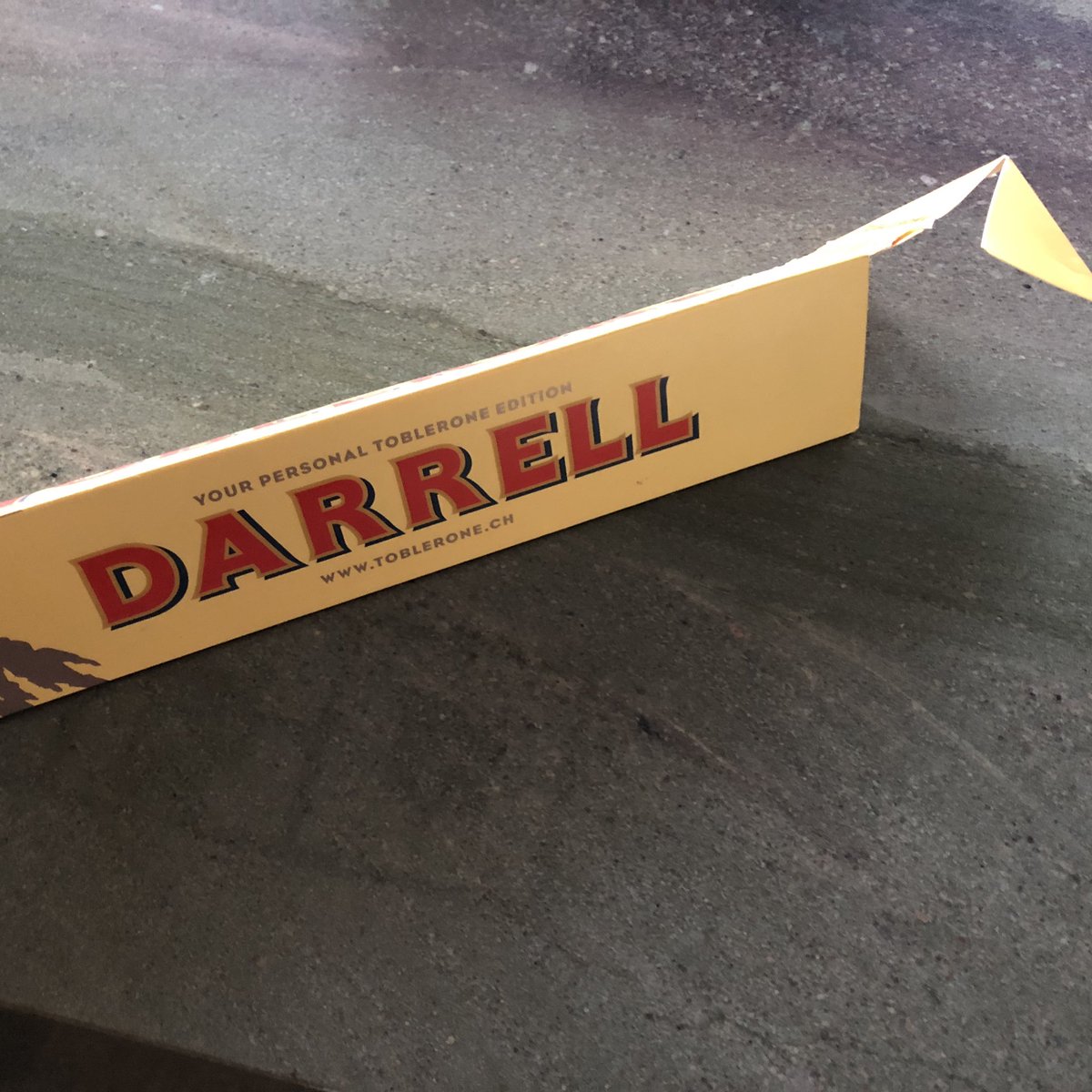 darrello's tweet photo. So much for using this as my post—workout nomnoms. Probably a good thing. Shake it is.
#speakerGifts #cvc2019 https://t.co/arjzUeSI2b
