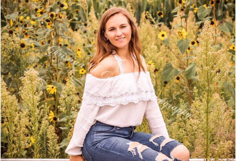 PlatteviewS's tweet photo. Today is the day! Senior night at city park. 6:30! Be there for a great game against Cass Countyv https://t.co/E0ob0MaBam