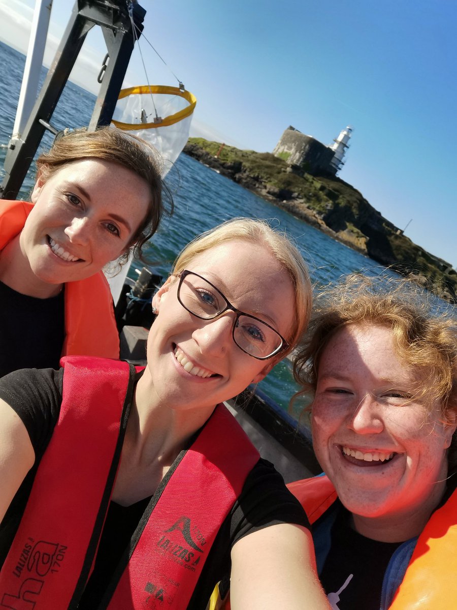 Aukward_Jess's tweet photo. Beautiful day for our September sampling trip. Lovely day out on the boat with @QEmma93 and @SophieMalkin91. Another month of environmental samples collected...Only one more to go! @BlueFish_EU @SwanseaUni #bluefish #scientistswhoselfie #WomenInScience #sunnysampling https://t.co/3m4yz46Iuv