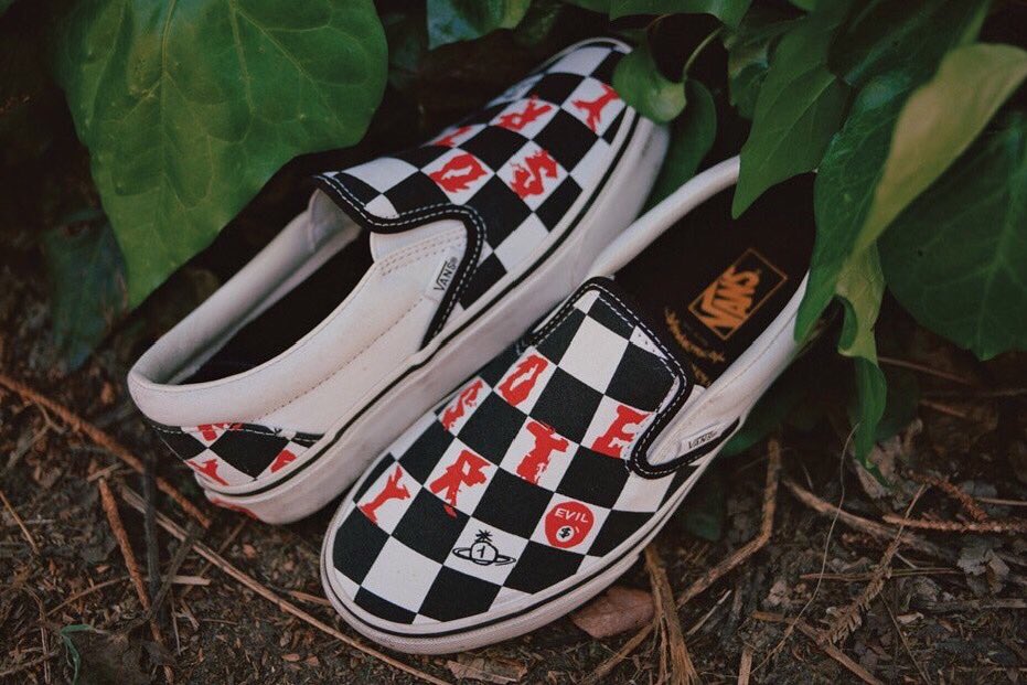VANS × VIVIENNE WESTWOOD ANGLOMANIAスニーカー スニーカー