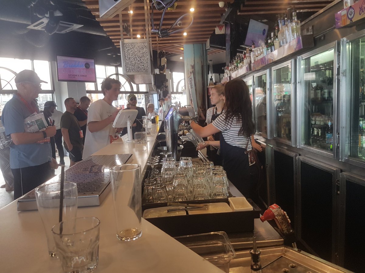  #PubCrawl: So what do you do when you finish a 12 kilometre fun run? Head to the pub, of course.The Stamford Grand Adelaide is located in prime position on the Glenelg foreshore, making it one of the best spots for a beer in Adelaide.More at The Pub Crawl on Facebook.  #beer