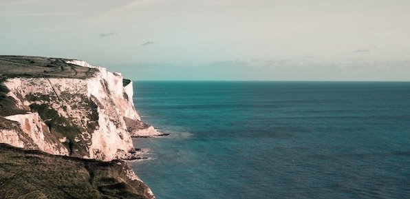 September often feels like a ’new beginning’ so in this month’s newsletter, I offer my Three Step Plan to spruce up your narrative and create a more fitting story.

See this month's edition here ⤑ bit.ly/2k9pUFB #mentalhealth #selfcare