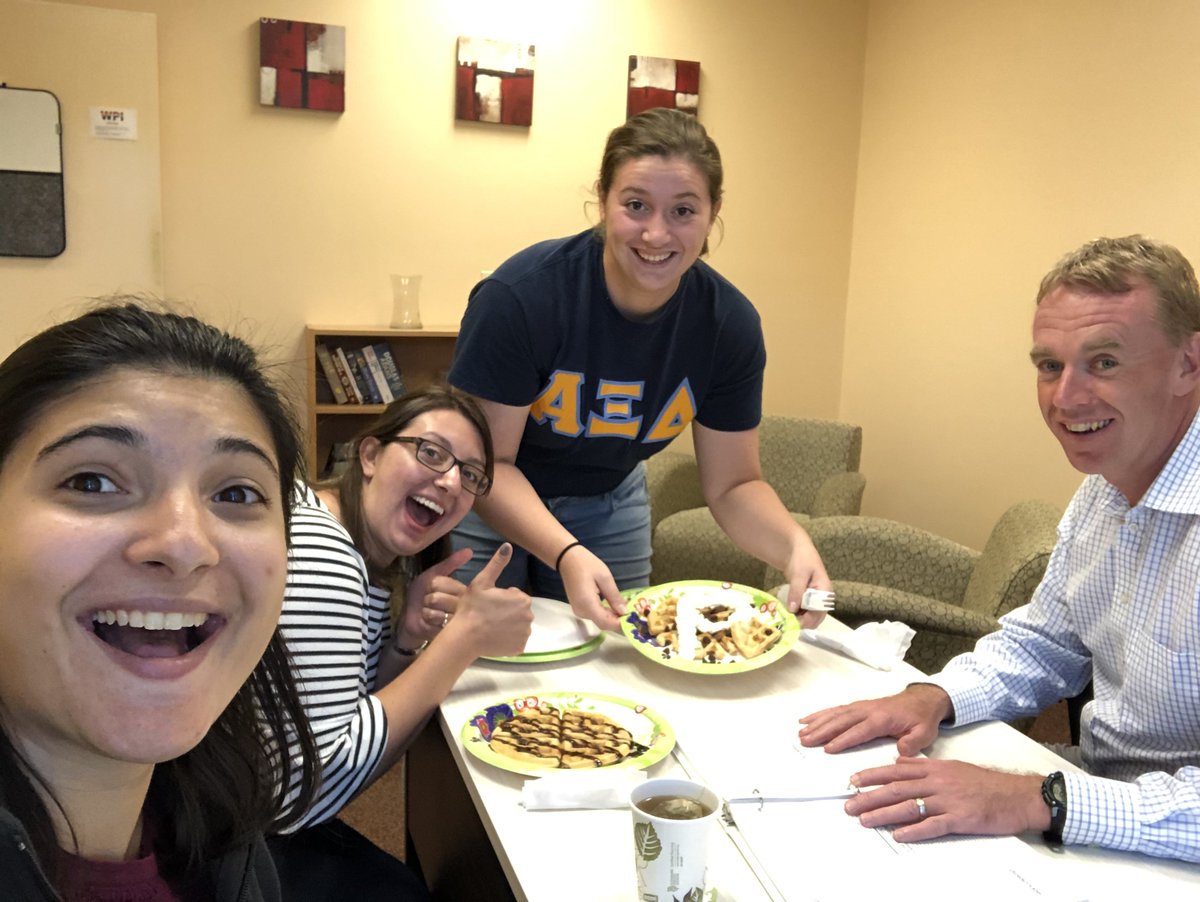 WPIAdvising's tweet photo. Academic Advising loves to support the women of the @WPI chapter of @AlphaXiDelta (and we really love waffles too...) https://t.co/6i8TLqsCNm
