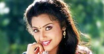 PavithranStr's tweet photo. #HappyBirthdayMeena https://t.co/zl19SeIdHY