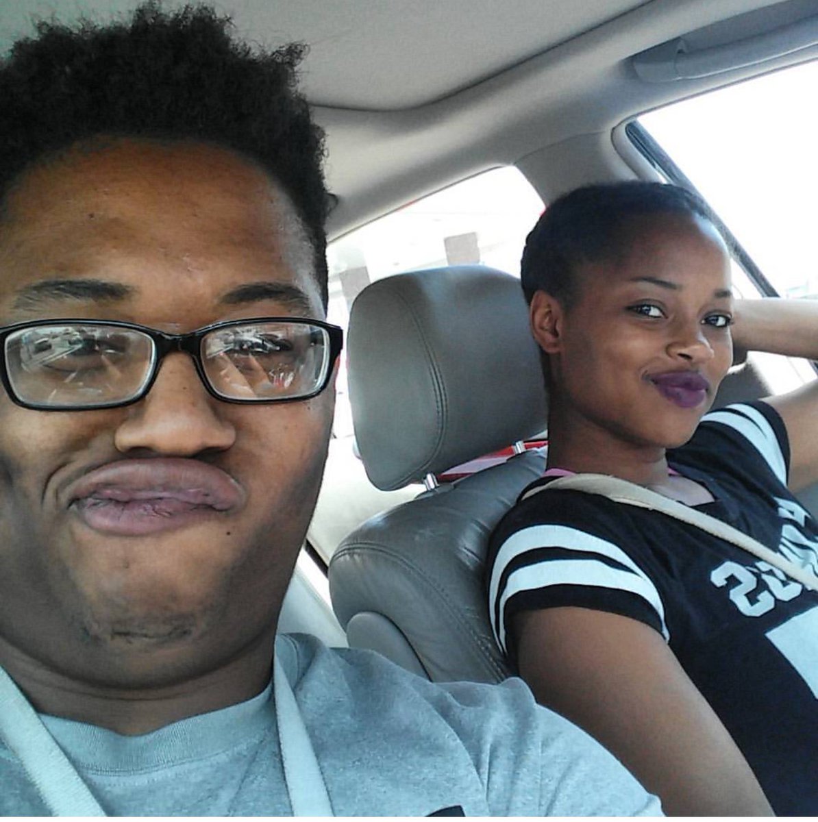 MarcoV90's tweet photo. Babygirl this all gon be for you im livin my life for you...you will always be in my spirit this pain hurts but each day we make strides to lessen it....I love you so much my baby sister my rider nothing will ever replace you https://t.co/cWfX6ic4qJ
