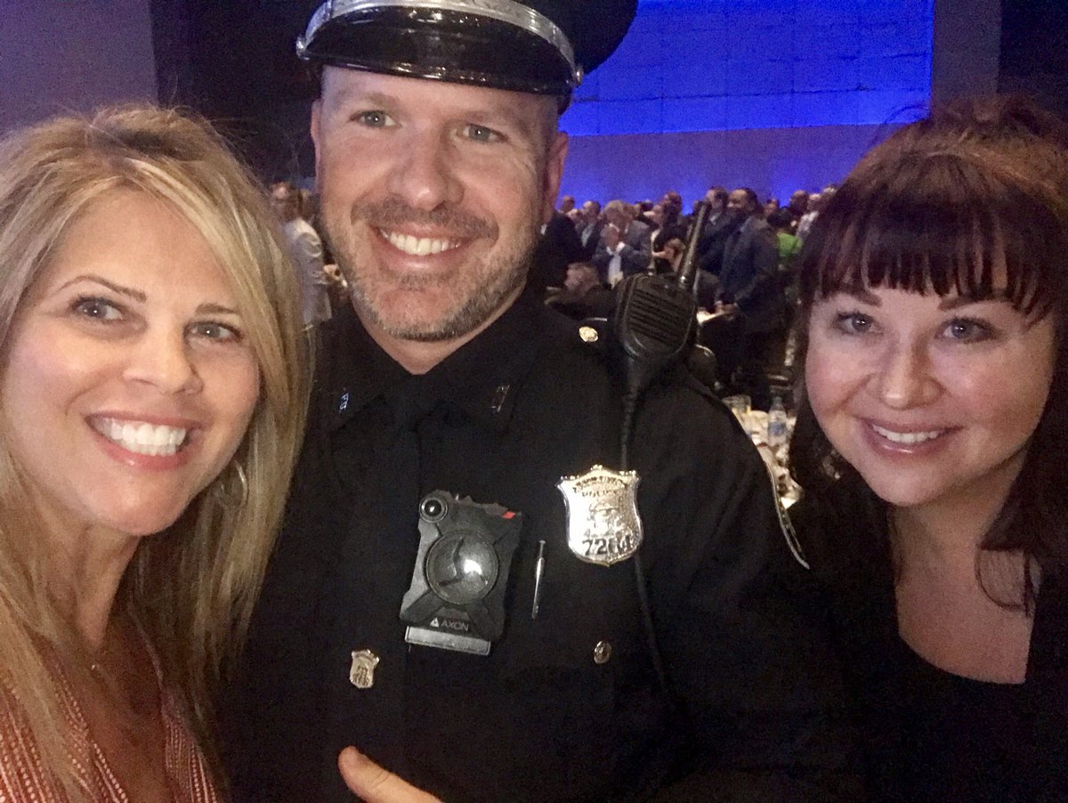 krischristyATL's tweet image. .#CrimeIsToast with my #WellsFargo colleagues, celebrating and honoring  @Atlanta_Police, and amazing stories of #mysafeATL.  Great event @atlpolicefdn