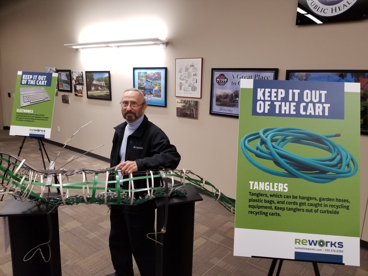 SummitReWorks's tweet image. This Thursday, September 19th, ReWorks will be at the Green Library Branch at 6:30 pm to answer your recycling questions. akronlibrary.org/locations/green