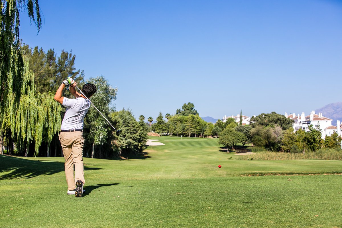 Lauro Golf Resort (@laurogolf) on Twitter photo Yo ya estoy inscrito para el Campeonato de Andalucía de 2a, 3a y 4a categoría, los próximos 28 y 29 de septiembre, a 36 hoyos.
Y tú?
Inscríbete en la web de <a href="/RFGA_Golf/">RFGA - Oficial</a> y participa con el mejor ambiente deportivo. #golf Yo ya estoy inscrito para el Campeonato de Andalucía de 2a, 3a y 4a categoría, los próximos 28 y 29 de septiembre, a 36 hoyos.
Y tú?
Inscríbete en la web de <a href="/RFGA_Golf/">RFGA - Oficial</a> y participa con el mejor ambiente deportivo. #golf