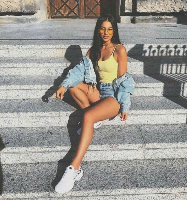 bluevibes4's tweet image. — posing for photo