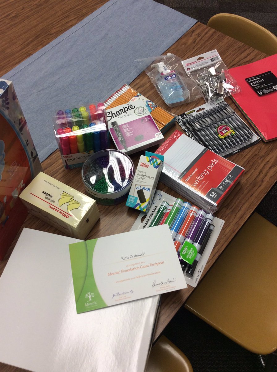 Thank you <a href="/Meemic/">Meemic</a> for the amazing school supplies!