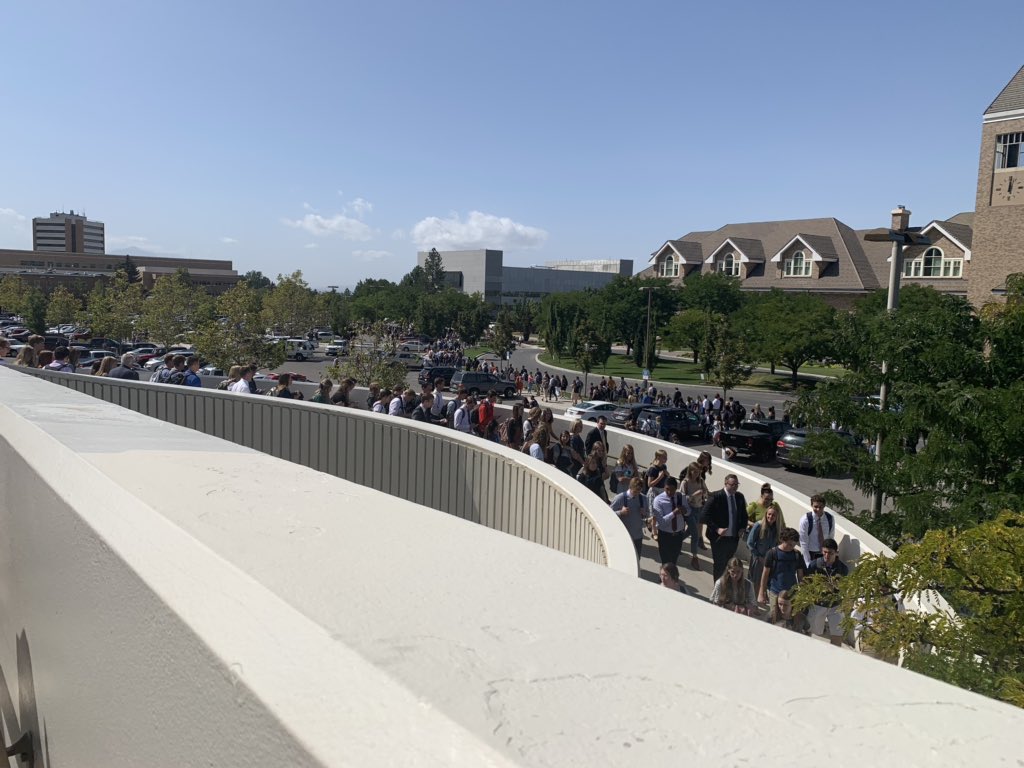 Leaving the Marriot Center @NelsonRussellM #fivesimpletruths #BYUDevo https://t.co/Ckkcpt4Q0I